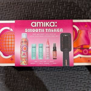 Amika Smooth Talker Hair Set - Pink and Black